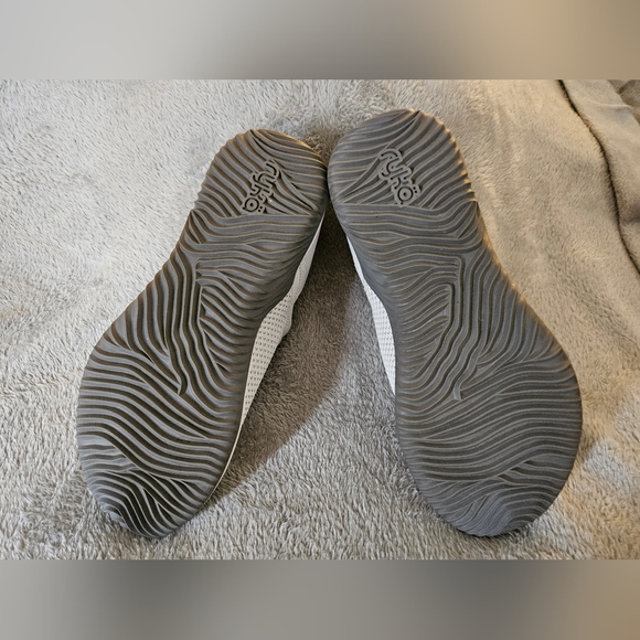 NWOB Ryka shoes "Echo Ease" - Picture 2 of 3